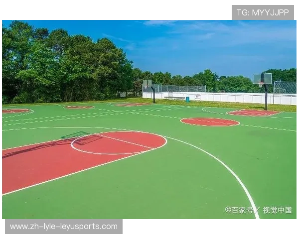 CBA是否有足球场地：篮球场与足球场的多功能性