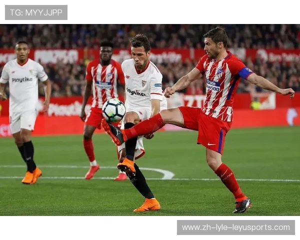 足球比赛中的防守策略与反击时机